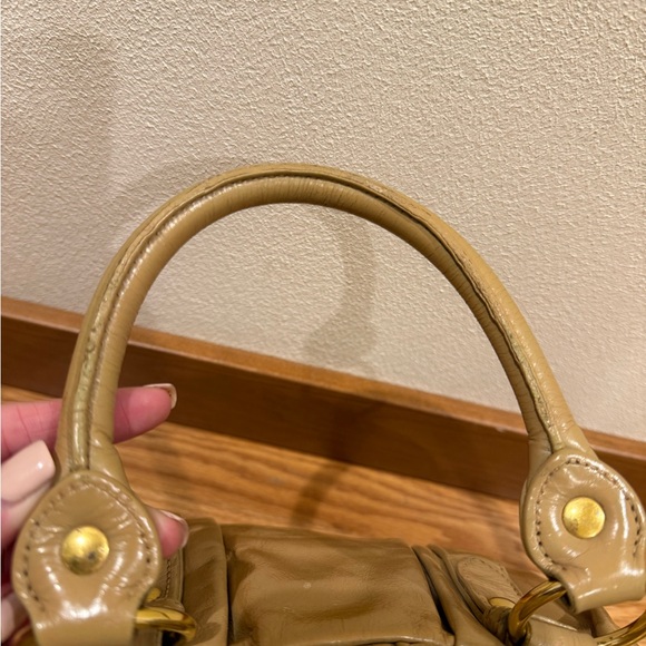 Miu Miu Vitello Lux 2-way shoulder bag - Picture 4 of 14